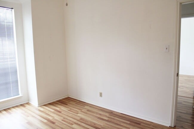 Building Photo - 14110 George Rd