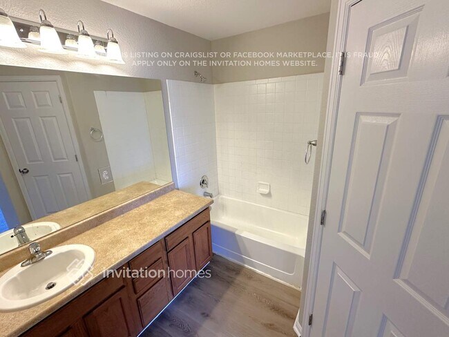 Building Photo - 4391 Mt Harvard St