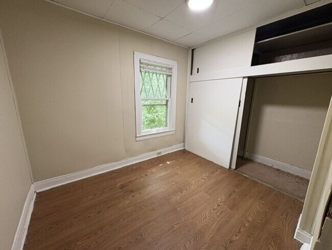 Building Photo - 516 Wildwood Ave