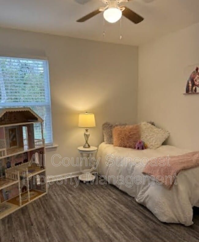 Building Photo - 550 Mississippi St