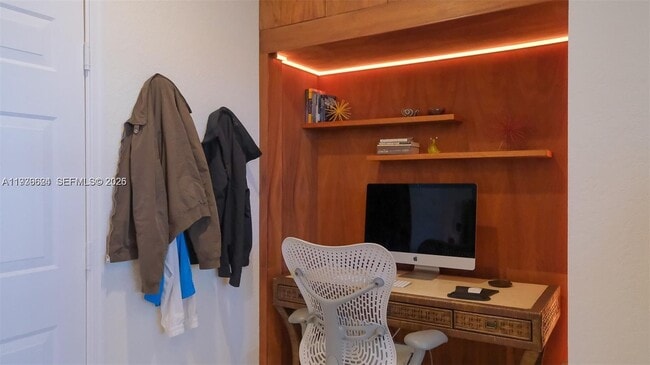 Building Photo - 104 Harbors Way