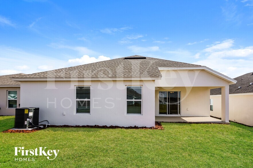 Building Photo - 422 Earhart Dr