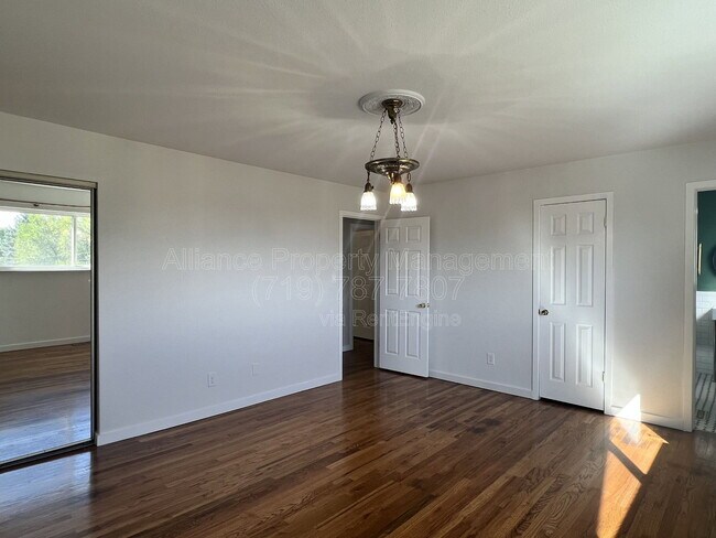 Building Photo - 514 Catalina Dr
