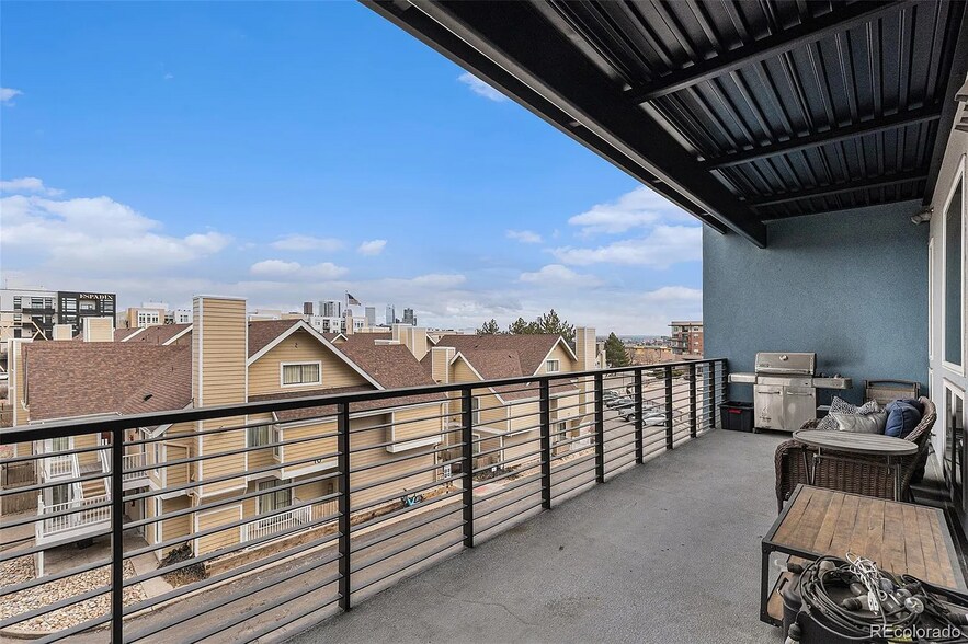 Building Photo - 2460 W 29th Ave