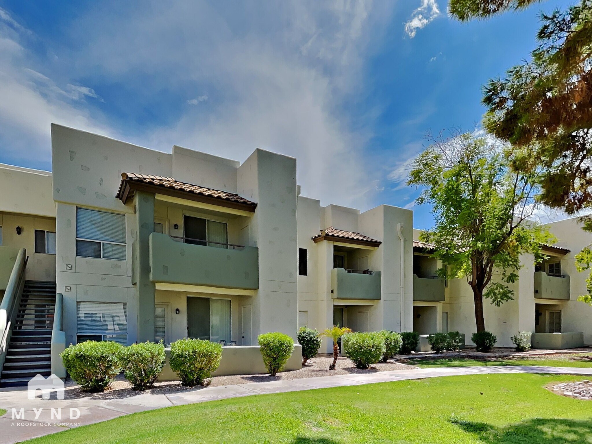 Building Photo - 1825 W Ray Rd