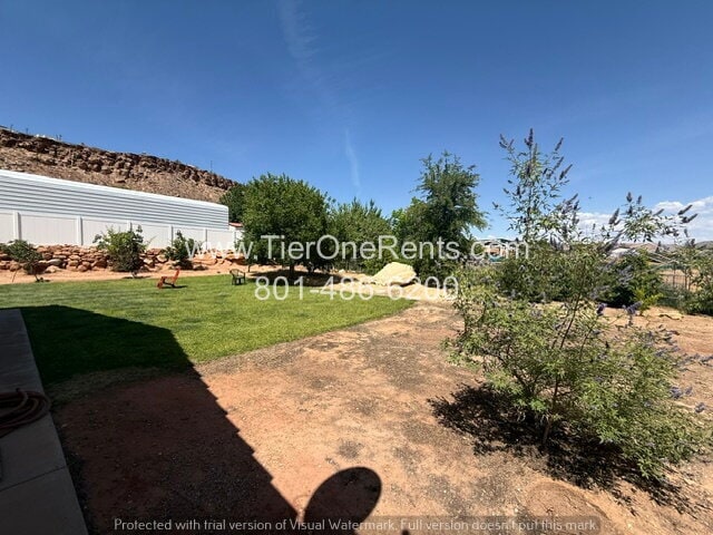 Building Photo - NO DEPOSIT option for qualified renters