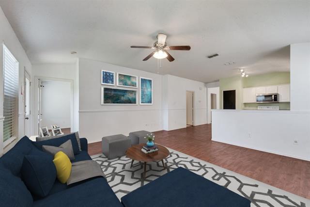 Building Photo - 3113 Candlebrook Dr