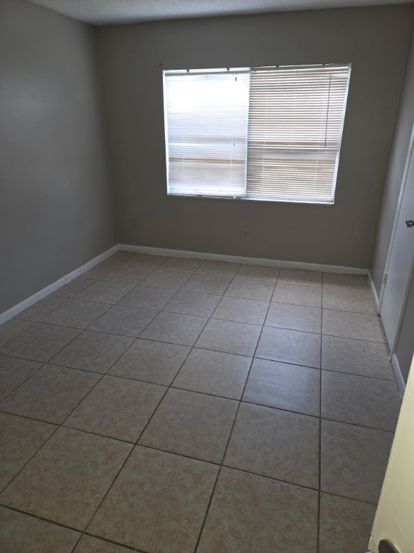 Building Photo - 2714 Pioneer Rd