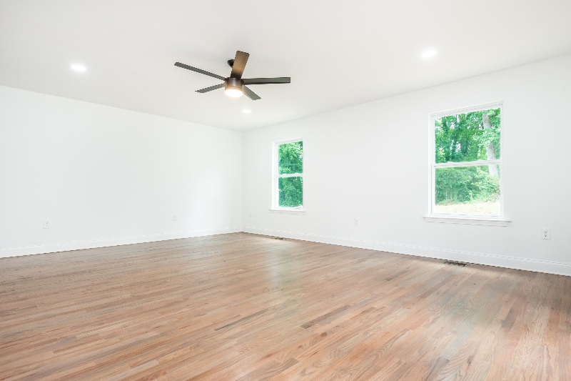 Building Photo - 1540 Eastland Rd SE