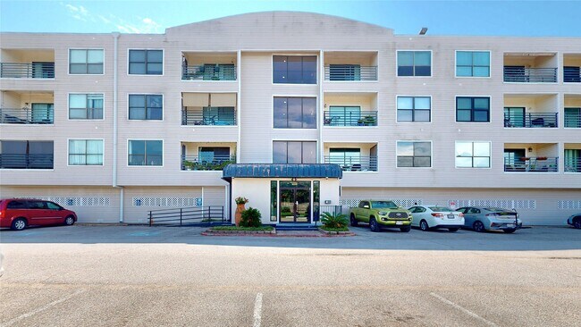 Building Photo - 793 Davis Rd