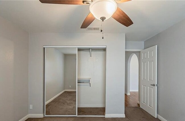 Building Photo - 2200 S Fort Apache Rd