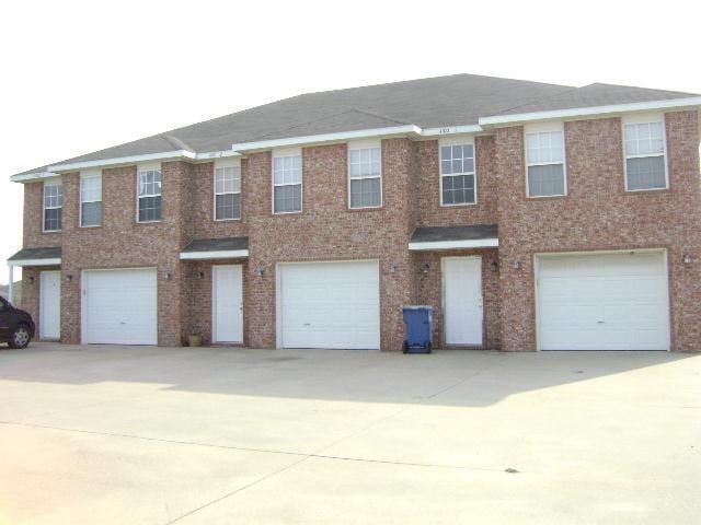 Primary Photo - 4100 SW Shadowrock Pl
