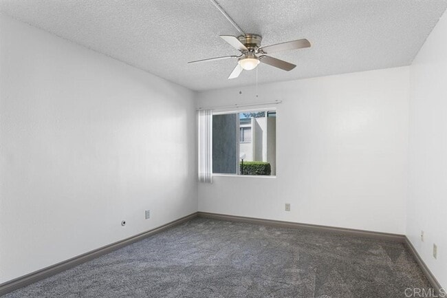 Building Photo - Modern 3 Bedroom, 2 Bath Completely Remodeled Condo