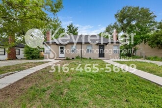 Building Photo - N Volutsia Duplex