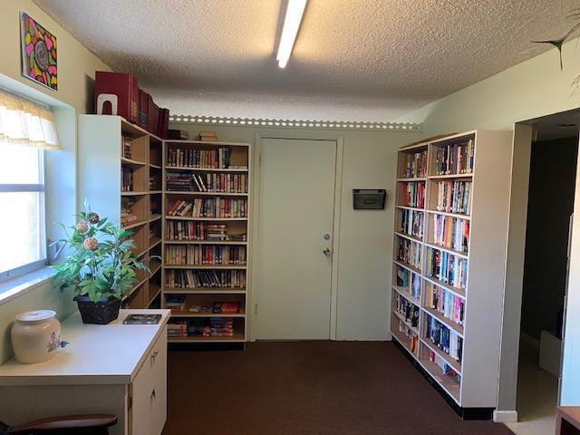 Building Photo - 8950 Park Blvd N