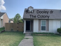 Building Photo - 6047 Dooley Dr