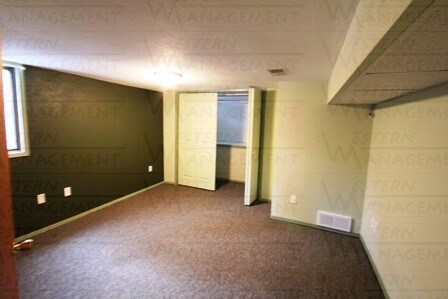 Basement Bedroom - 425 Lewis Ave