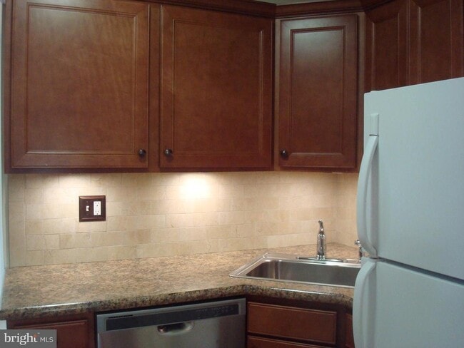 Building Photo - 514 Spring Grove Ln