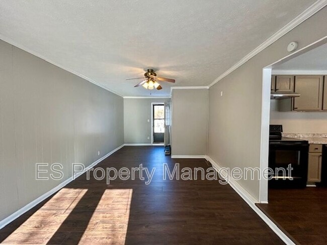 Building Photo - 6740 Doris Dr