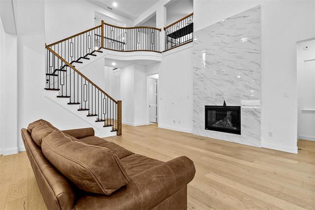 Building Photo - 2241 Red Cedar Trl