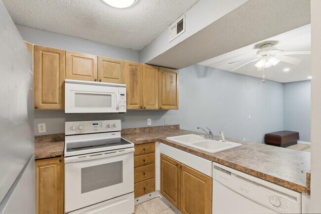 Building Photo - 3555 SC-544