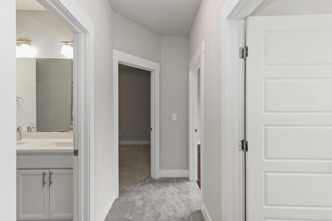 Building Photo - 1912 Split Rail Pl