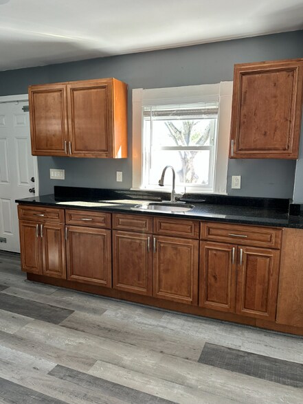 Building Photo - 20 Ashland Ave