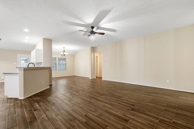 Building Photo - 26 S Vesper Bend Cir