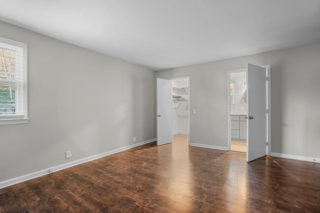 Building Photo - 212 Morganmeade Ct