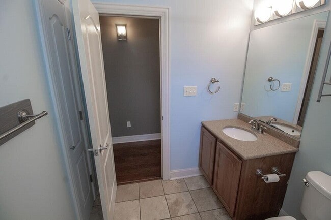 Building Photo - 5702 Thornbrook Pkwy