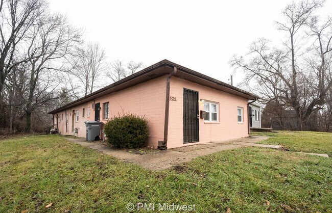 Building Photo - Modern Duplex in Prime Location - Perfect Rental Opportunity in Indianapolis!