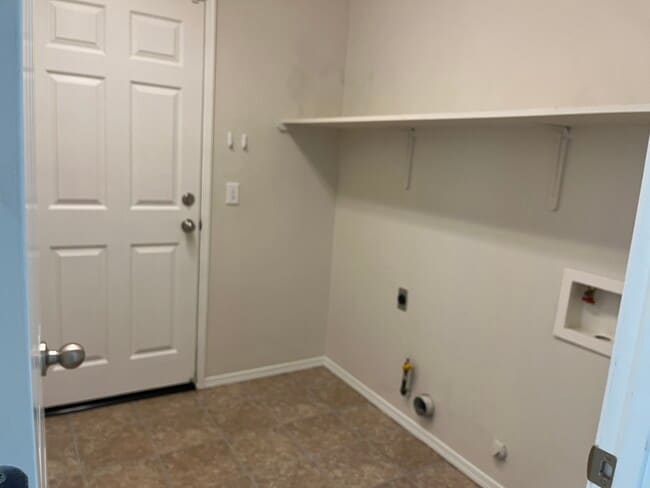 Building Photo - 1394 W Bella Oaks Way