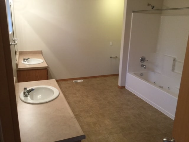 Building Photo - 20126 52nd Ave E