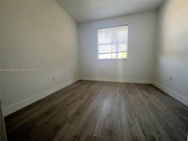 Building Photo - 1088 SW 144th Ave