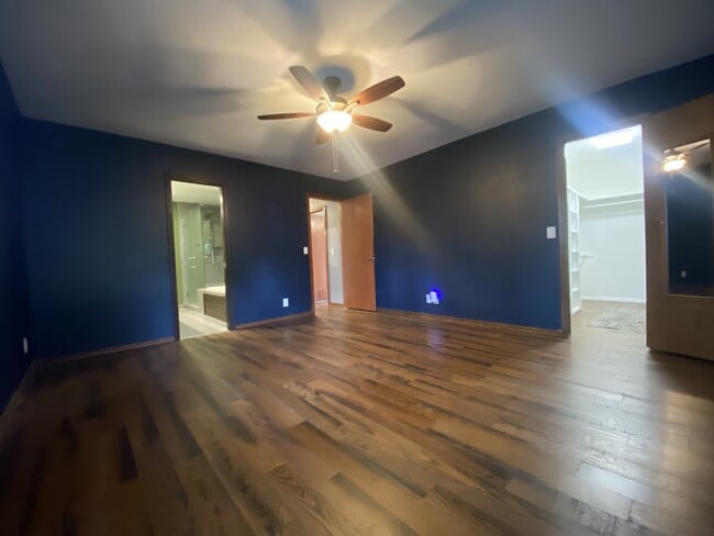 Building Photo - 2333 Cottonwood Rd
