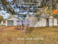 Building Photo - Country Living and Convenient Location in ...