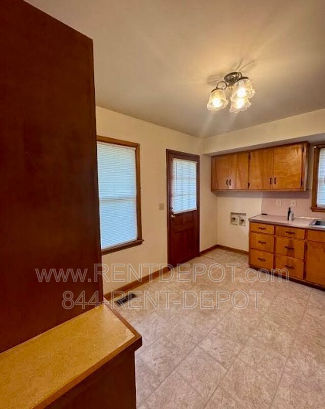 Building Photo - 2719 Vogel Rd