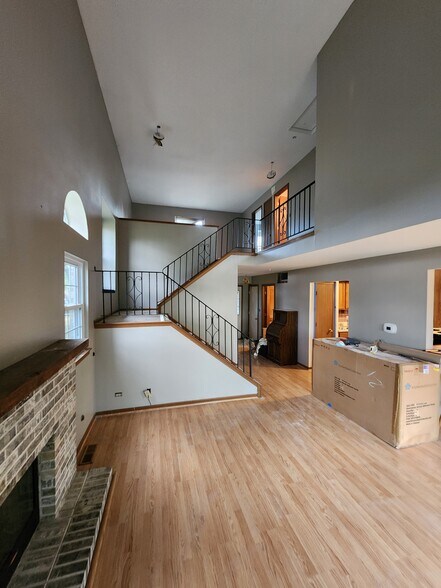 Building Photo - 840 N Tamarac Blvd