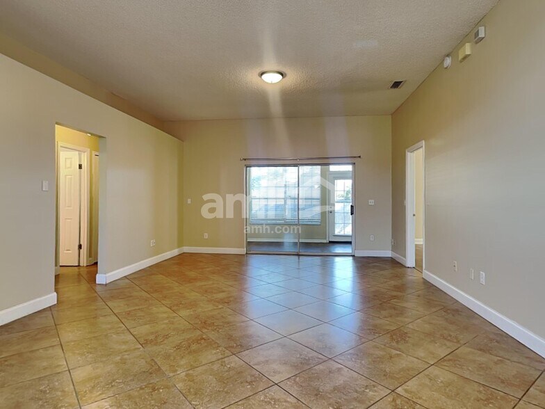 Building Photo - 1036 Bluejack Oak Dr