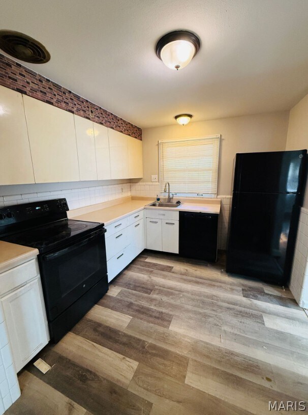 Building Photo - 9720 Gloucester Dr