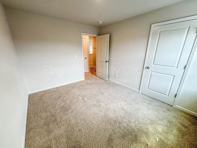 Building Photo - 2136 Montalvan Dr