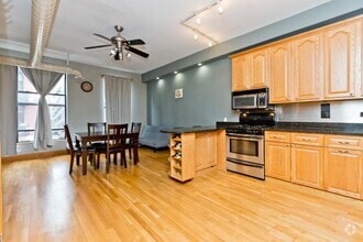 Building Photo - 2 bedroom in Chicago IL 60607