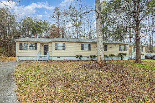 Building Photo - 7201 Raj Ct