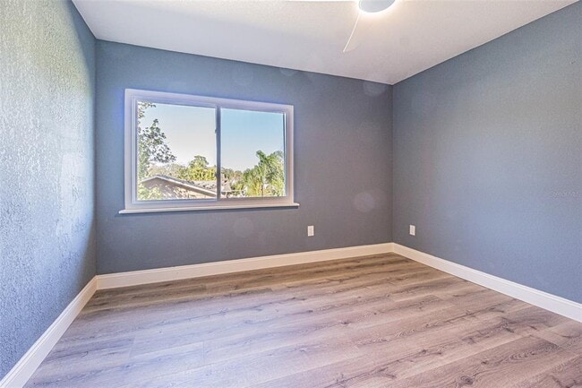 Building Photo - 6370 Conniewood Square