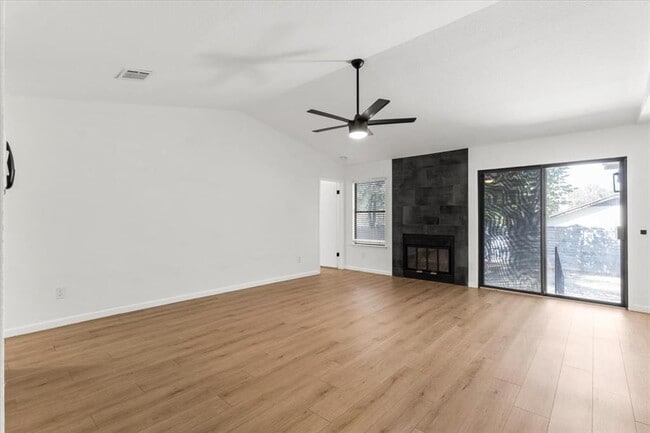 Building Photo - 7800 Turquoise Trail