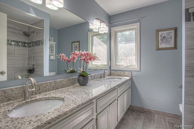 Building Photo - 3349 Rocky Crest Dr