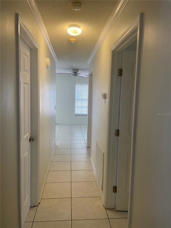 Building Photo - 3021 W Tampa Bay Blvd