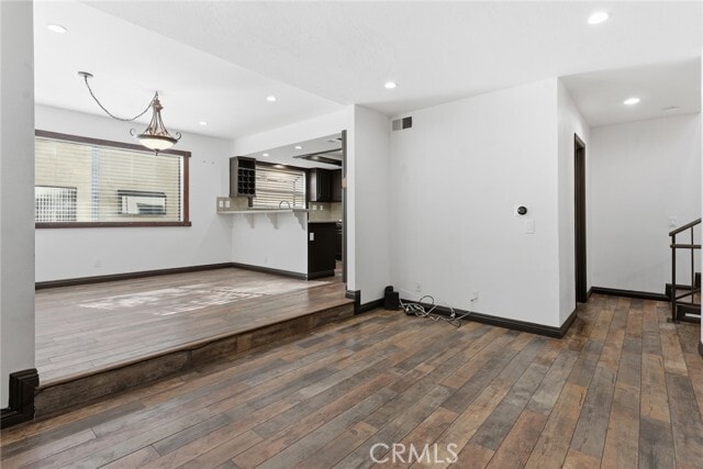 Building Photo - 26128 Alizia Canyon Dr