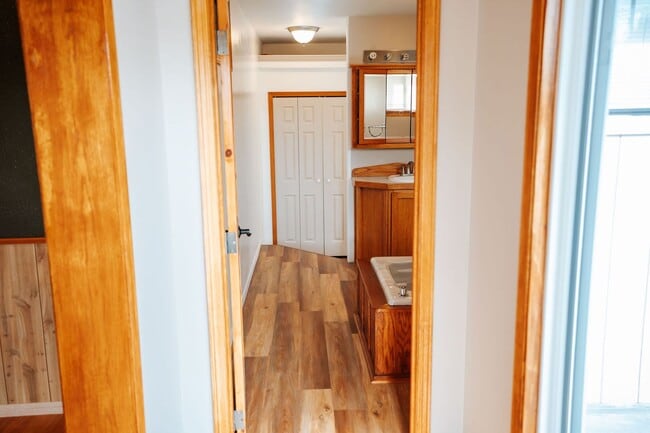 Building Photo - Single Family Home in Mckinleyville!