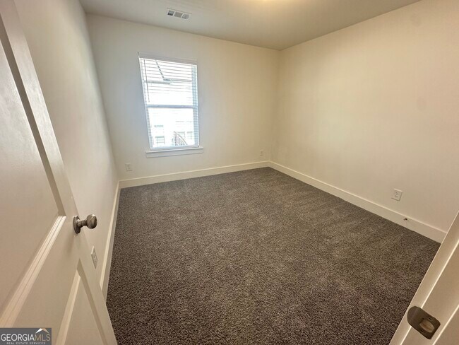 Building Photo - 62-62 Garrison Dr